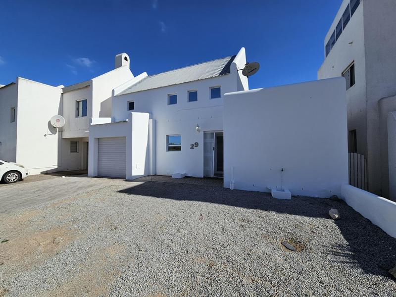 2 Bedroom Property for Sale in Lampiesbaai Western Cape